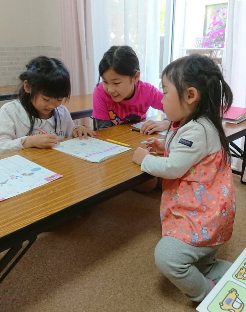 学研光国教室は幼児3歳から通えます。